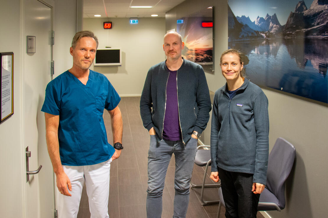 Helseleder Stian Wik Rasmussen i Bodø kommune her sammen med fastlegene Karoline Winther og Geir Haugen. 