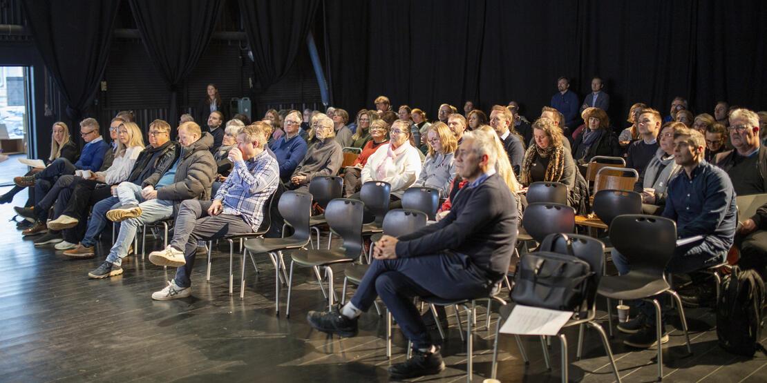 Det var i underkant av 100 personer som deltok under tirsdagens dialogkonferanse om boliger for eldre. Alle foto: Per-Inge Johnsen/Bodø kommune